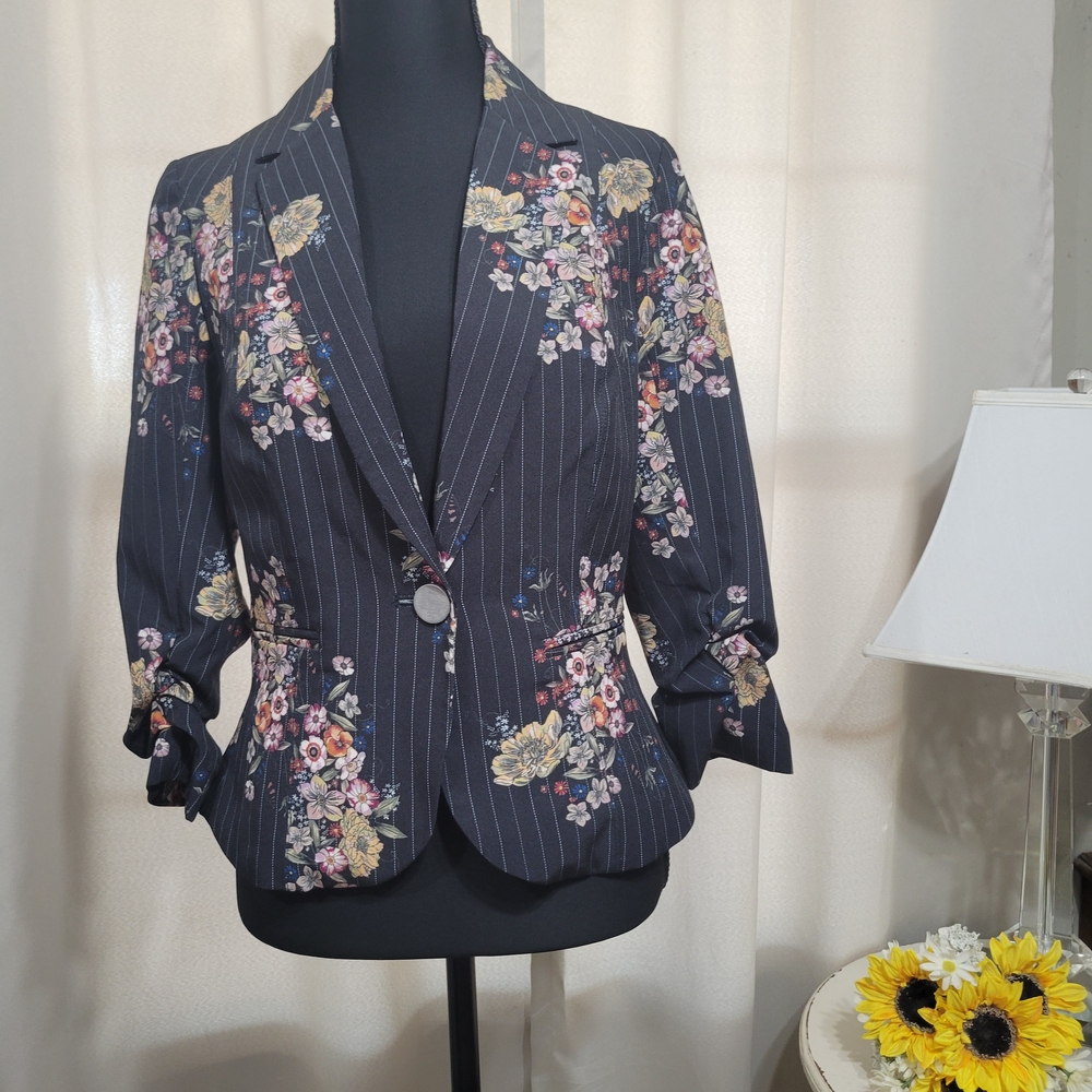 XOXO Floral Striped Women's Blazer